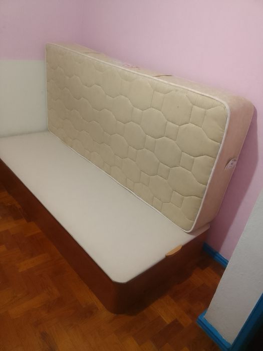 Cama solteiro €420