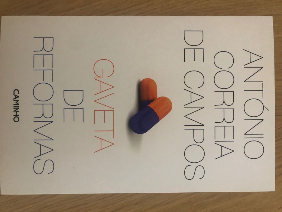Livro “Gaveta de Reformas” de Correia de Campos (novo)