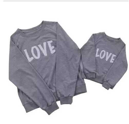 Conjunto 2 sweats "matching clothes" - LOVE - a estrear!