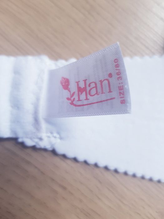 Biustonosz damski bez Fiszbin marki Han rozmiar 36/80D,E .