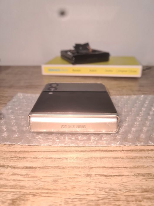 Zflip 3 256g/8 ram com caixa