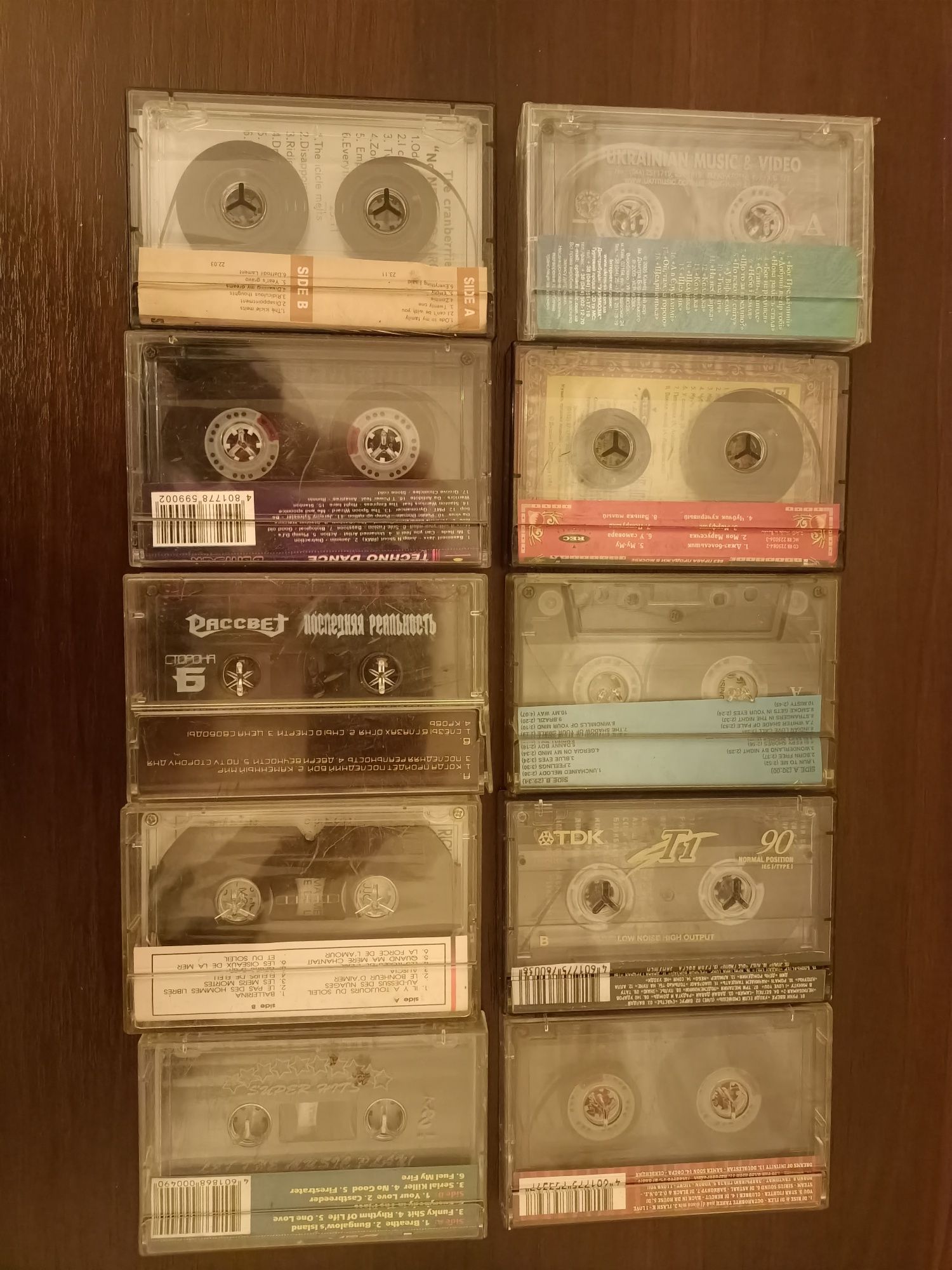 Кассеты с разной музыкой: 40 грн. - CD / DVD / Платівки Дніпро на Olx