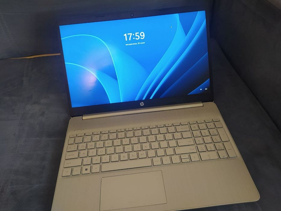 Laptop HP 15s-eq2xxx