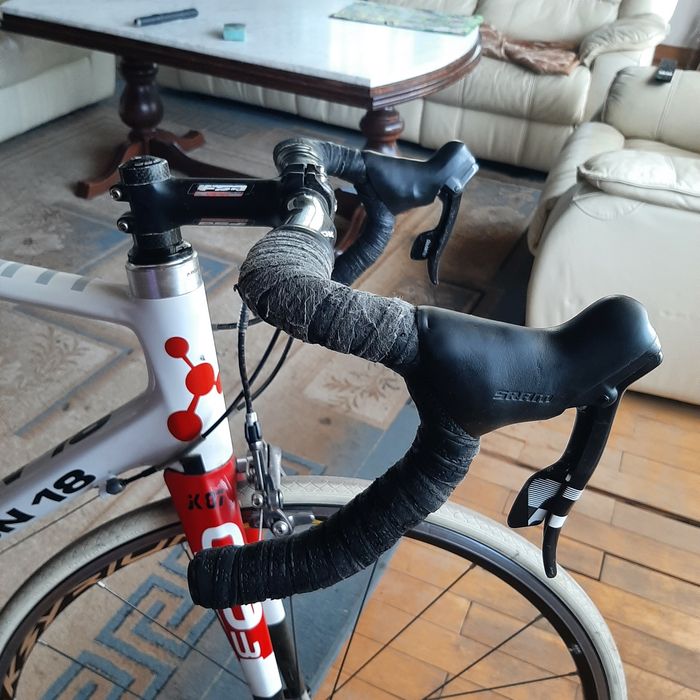 Rower szosowy argon 18