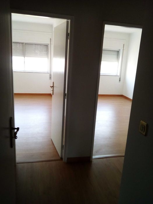 Quartos para Arrendamento / Tudo Incluído