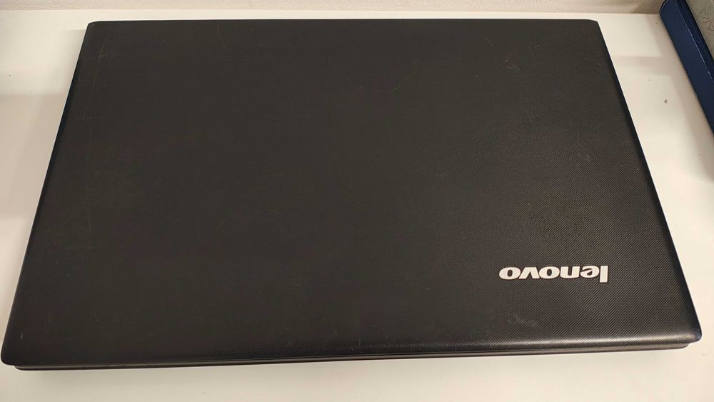 Laptop Lenovo G700 17,3 " - części do komputera