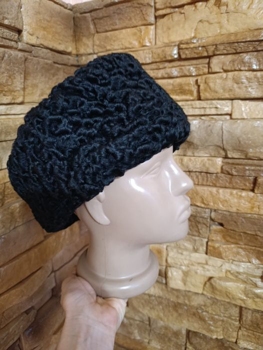 Шапка - кубанка із каракуля часів СРСР