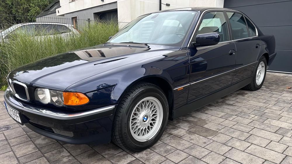 BMW Seria 7