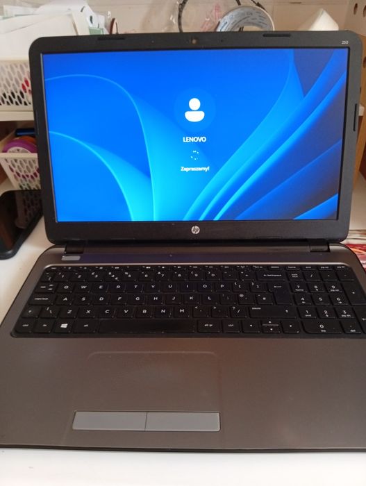 Laptop HP 250 4G 8/120  SSD GB nie wyslam