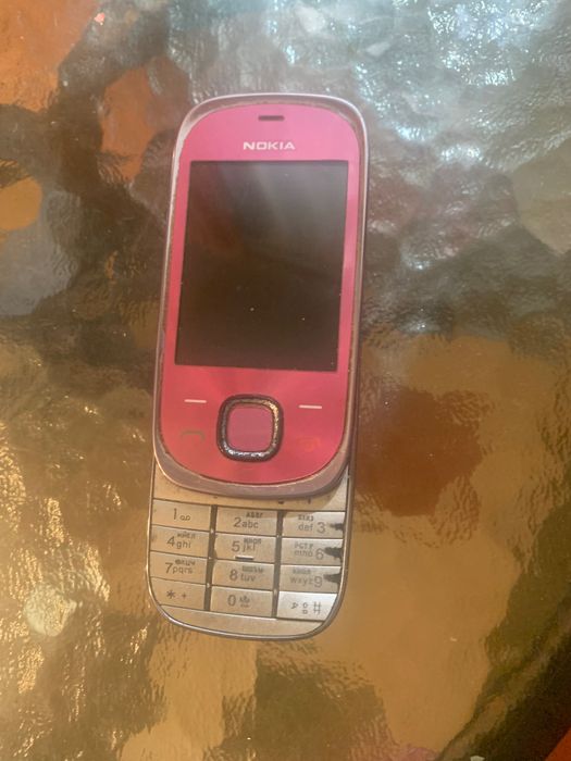 Мобильный телефон Nokia 7230 на зап.части