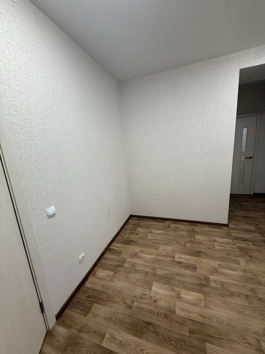 Без КОМІСІЇ Продаж 2к квартири вул. Величковського з ремонтом(Рясне 2)