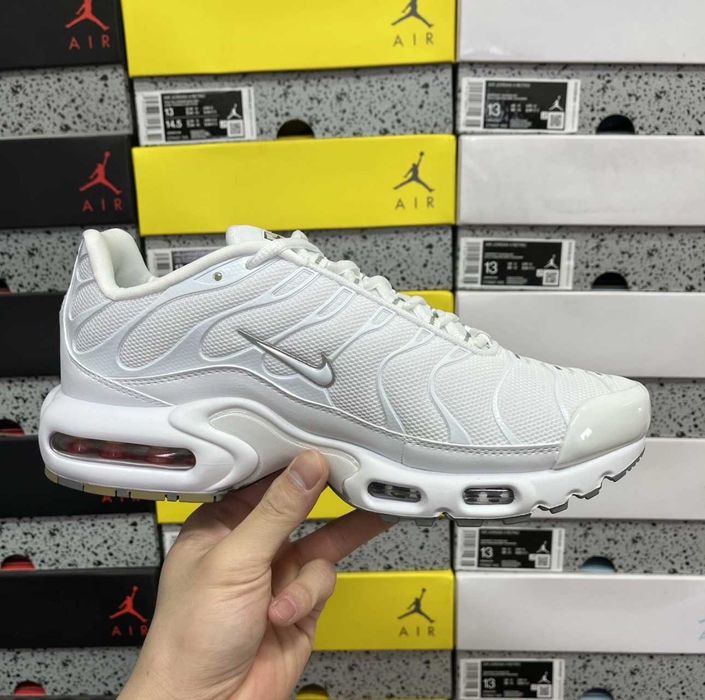 Air Max TN Plus White R.45