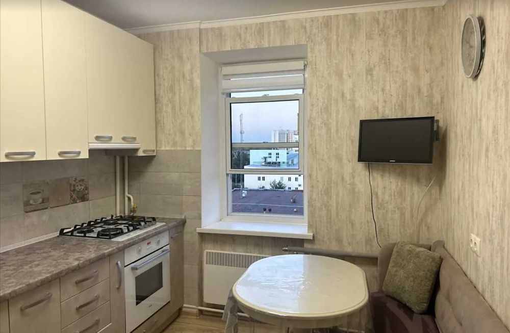 Продаж 2к квартира Цегла   АГВ Вишенька