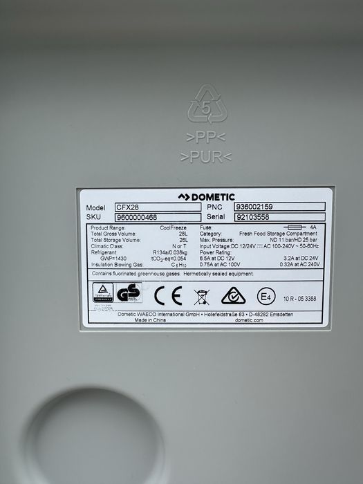 Używana lodówka kompresorowa DOMETIC CFX28 – stan BDB KOMPLET