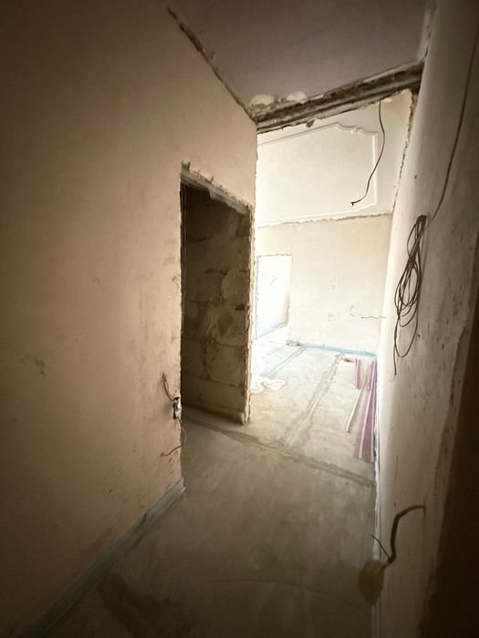 Продаж 3-кімнатної