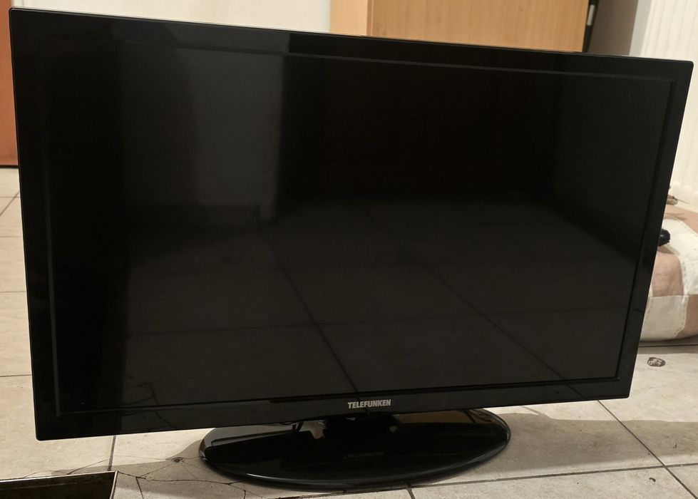 TV LED Telefunken 32"
