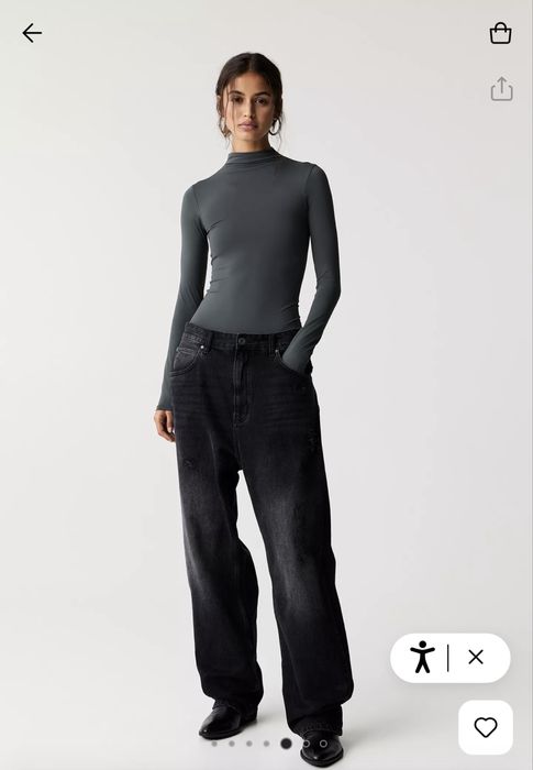 Лонгслив pull and bear