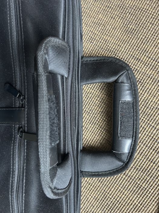 Torba na laptop czarna