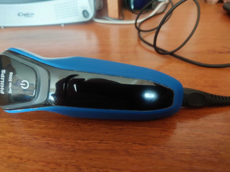 Электробритва philips series 5000 подразборку