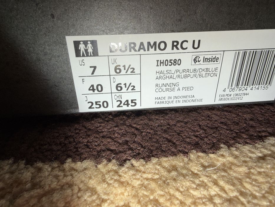 Кросівки Adidas duramo розмір 39,25,5 см