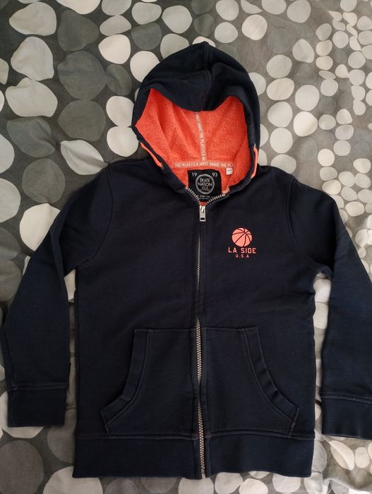 Dres bluza kangurka 134  szt 3