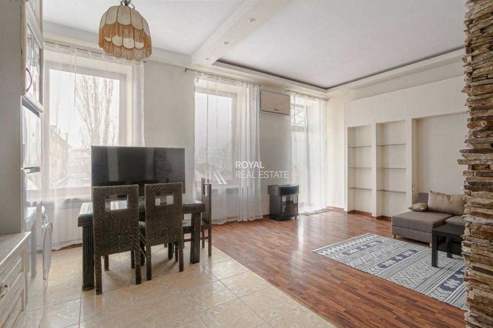 Продаж Квартира 3кімн 83м2 вул Велика Васильківська Центр