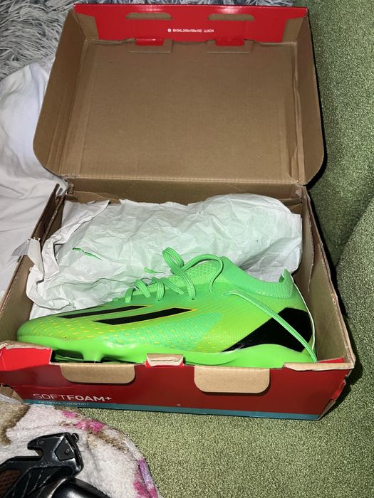 Бутси дитячі 37 розмір