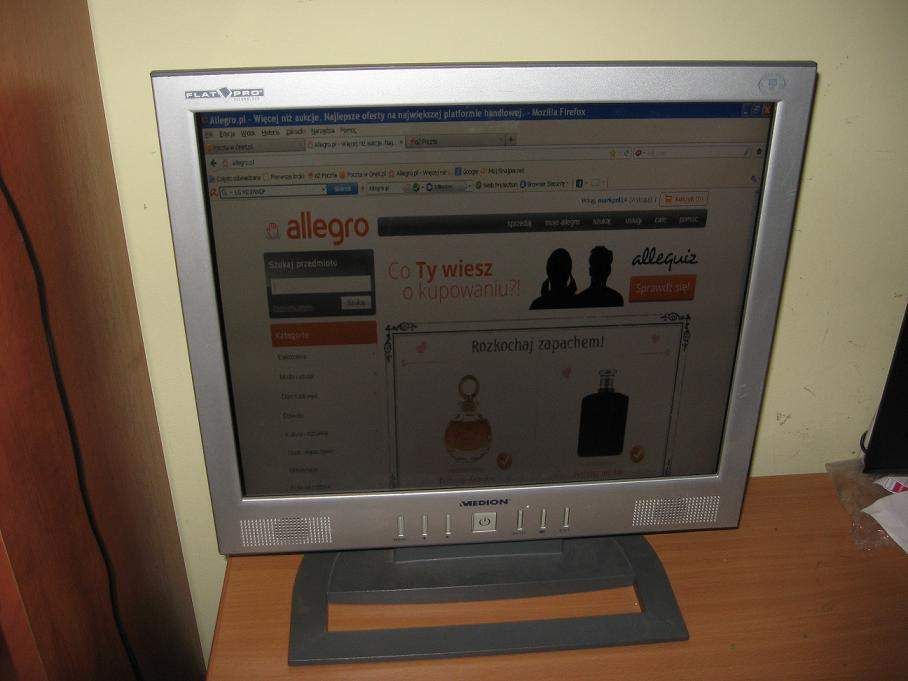 Medion19" встроенны динамики