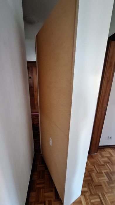 Estante branca com prateleiras, ideal para escritório, IKEA. levantar no Porto