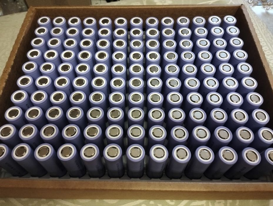 Акумулятори 21700 BAK N21700CGP 4000mAh 3.6V (Оригінал)