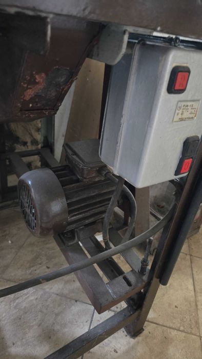 piła stołowa, pilarka stołowa, piła tarczowa stołowa