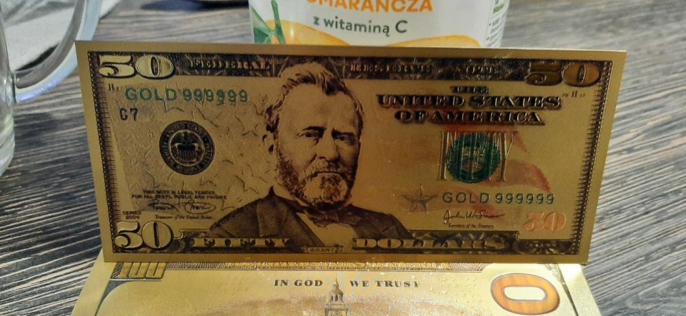 sprzedam podkladke 50 lub 100 dolarow