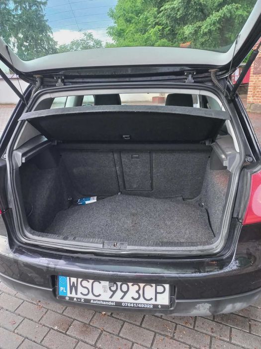 VW Golf V 1.6B+Gaz