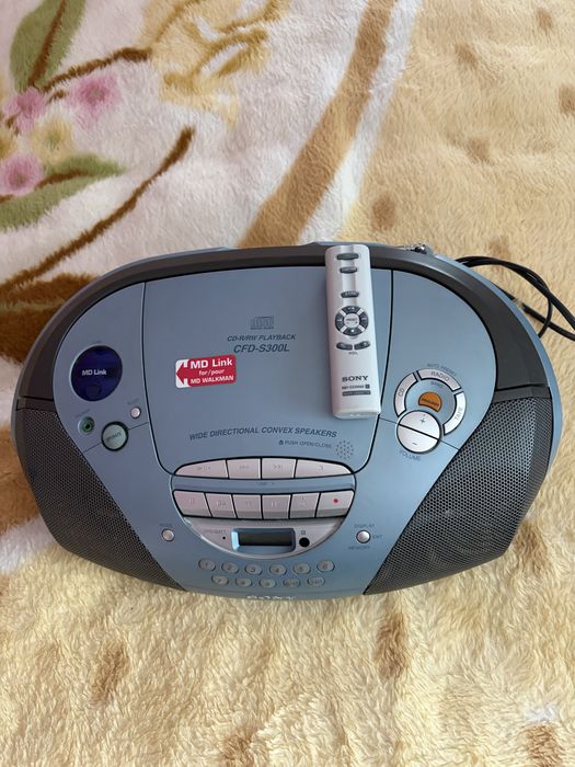 Мангітола Sony CD-R/RW Playback CFD-S300L