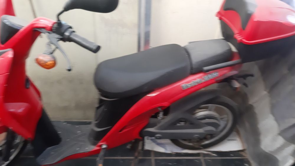 Scooter Eletrica Madalena • OLX Portugal