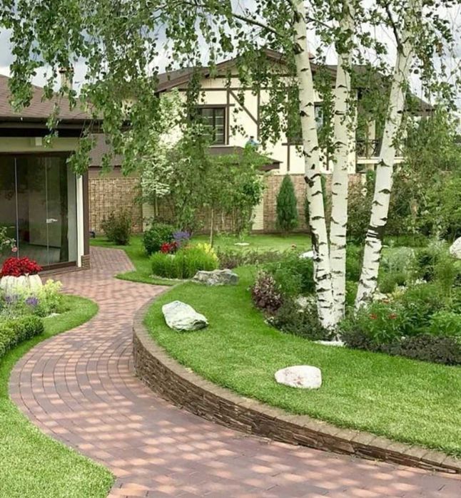 Ландшафтний дизайн, озеленення, квітники, садовник