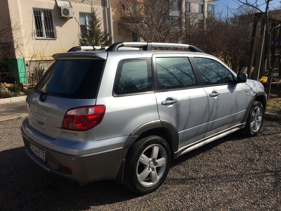 Mitsubishi Outlander 2006