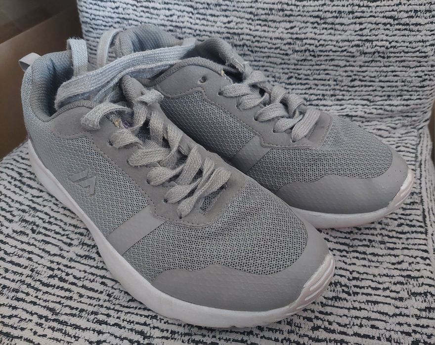 Buty sportowe rozm 37