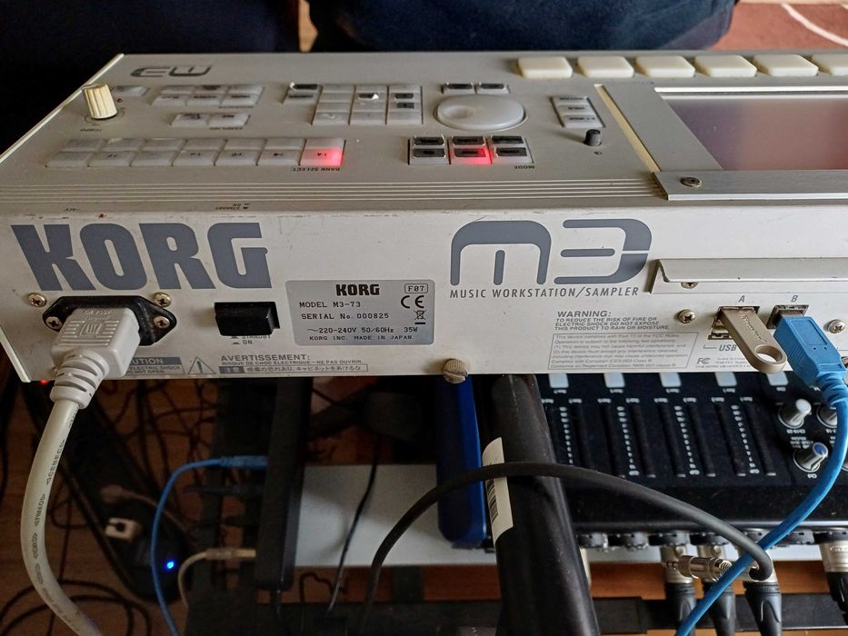 Syntetizador Korg M3 -Módulo apenas