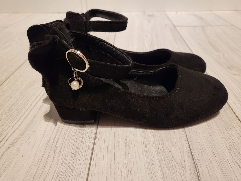 Buty zamszowe dziewczęce rozm.32