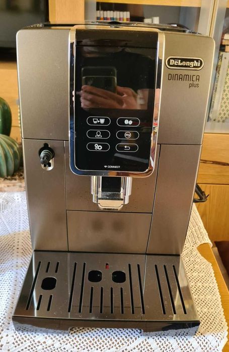 Máquina de café Delonghi Dinamica Plus