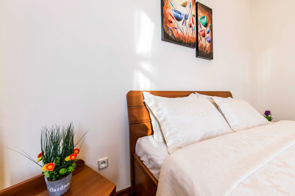 2к квартира на Печерську, Коновальця, 32в, центр