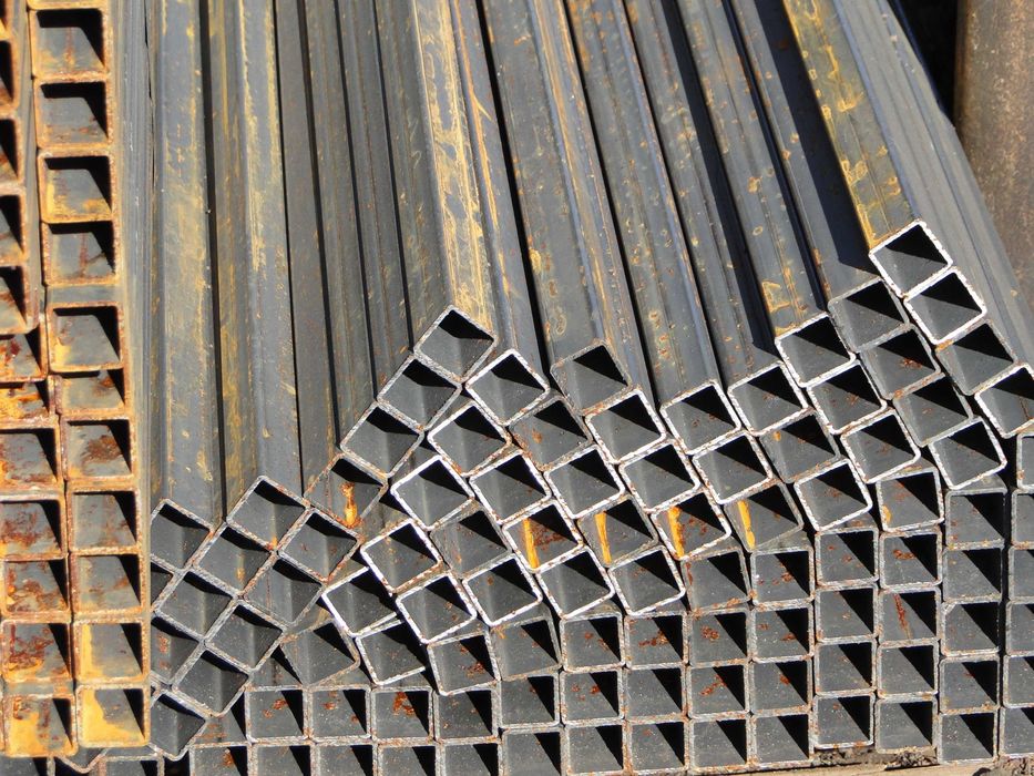 Труба  профільна