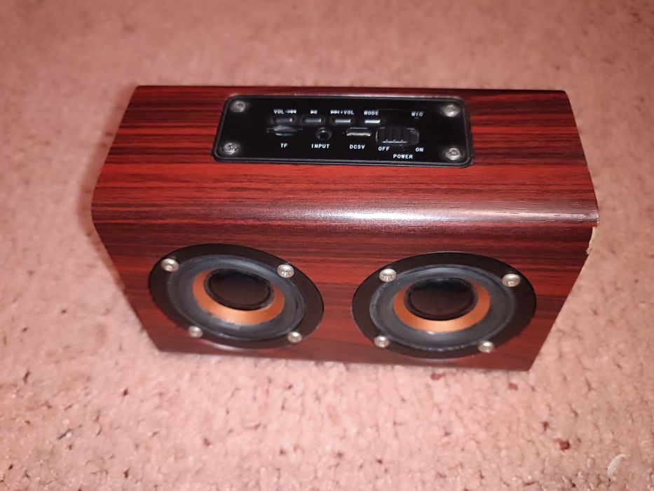 Bluetooth колонка під дерево.