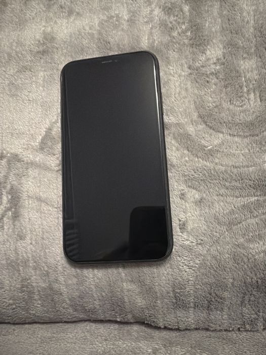 iphone 11 stan idealny