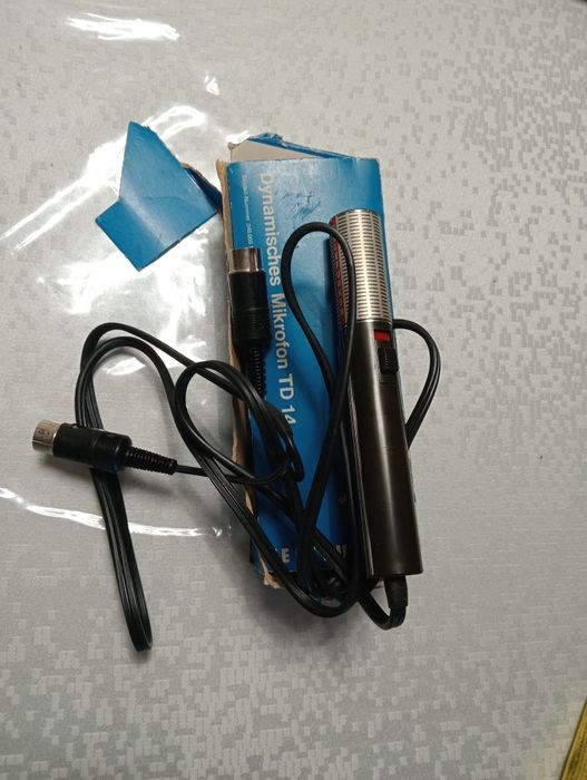 Microfon dinâmico. TD 14 vintage