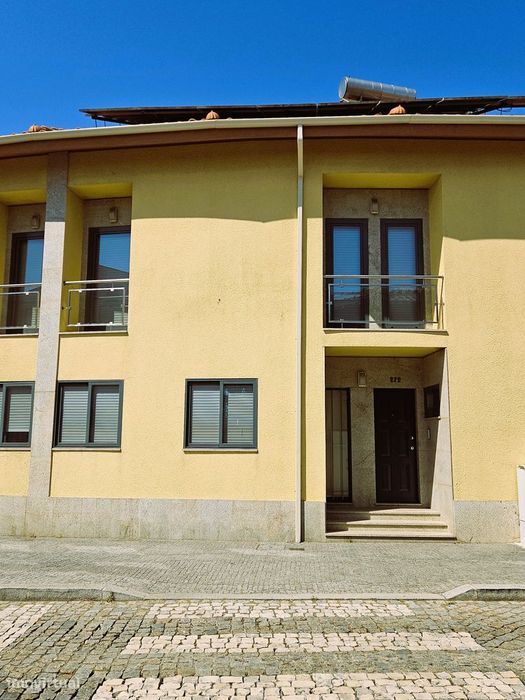 Moradia T2 com garagem junto ao centro de Vila do Conde