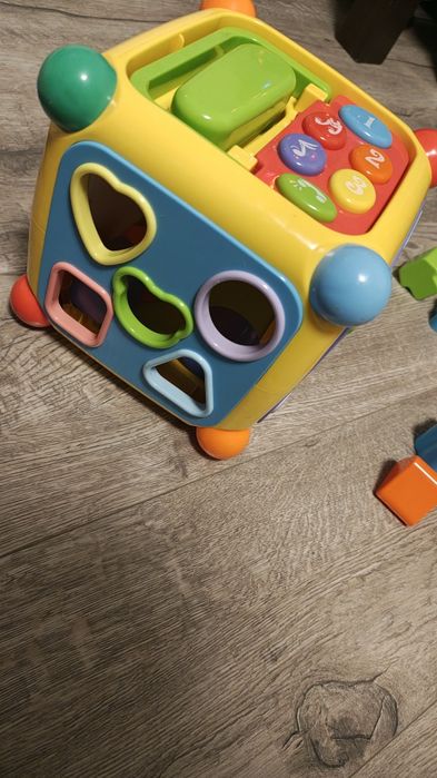 Kostka edukacyjna sensoryczna dla dzieci