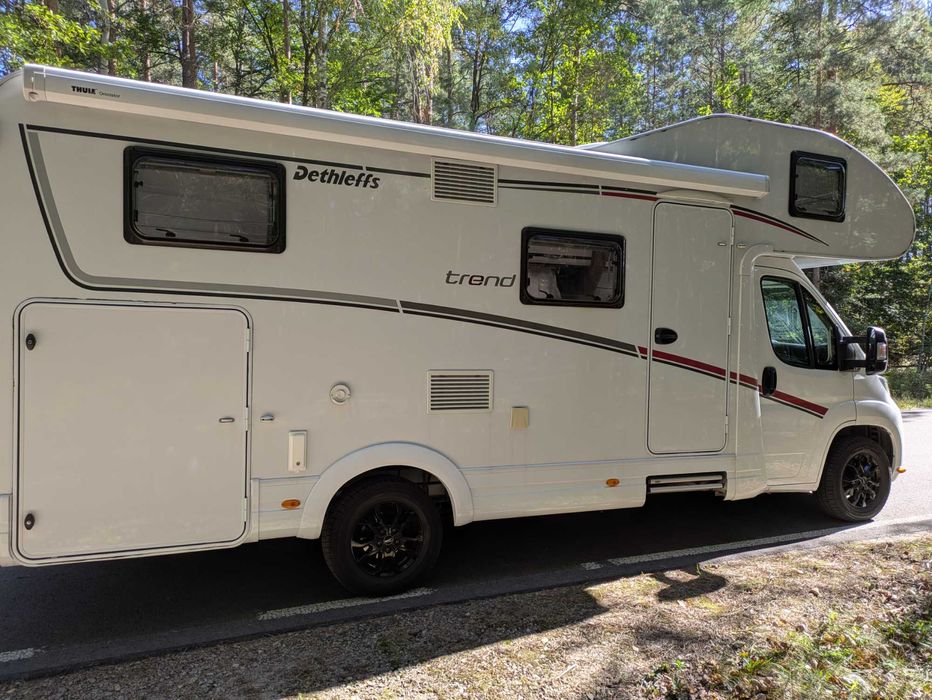 Wynajem kampera 6 osobowego ALKOWA wersja lato-zima   - Modliborzyce