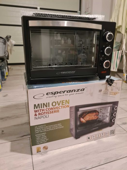 Piekarnik elektryczny z rożnem Esperanza